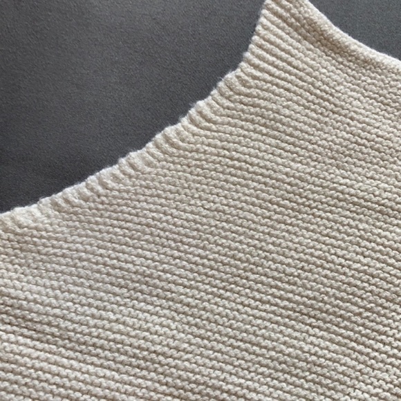 NWOT | Brandy Melville Halter Top - Picture 4 of 4